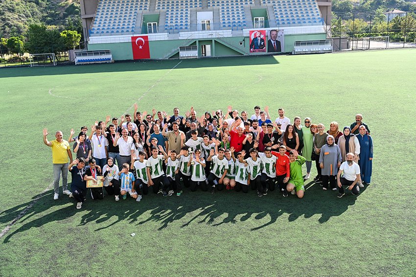 mamak-amator-kulupler-futbol-turnuvasi-devam-ediyor