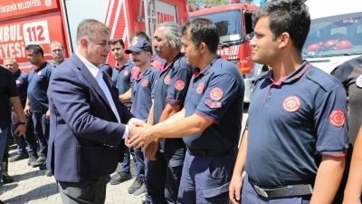 İstanbul Büyükşehir Belediyesi ekipleri, İzmir’deki orman yangınına müdahalede aktif görev