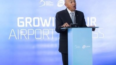 İnşasını ve işletmeciliğini Limak’ın üstlendiği Priştina Uluslararası Adem Yaşari Havalimanı’nın,