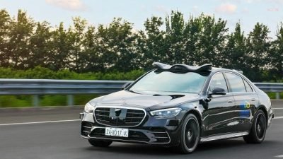 Mercedes-Benz, Pekin'de belirli şehir içi yollar ve otoyollarda Seviye 4