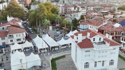 Mudanya Belediyesi'nin düzenlediği 6. Mudanya Kitap Fuarı, edebiyat ve sanatı