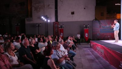 Gazeteci yazar Gökmen Ulu’nun yönetmenliğini yaptığı, Türk tiyatrosunun usta ismi