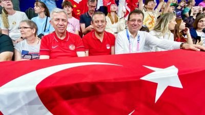 CHP Genel Başkanı Özgür Özel, İstanbul Büyükşehir Belediye (İBB) Başkanı