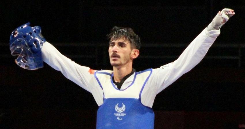 Paris 2024 Paralimpik Oyunları'nda erkekler taekwondo K44 63 kilogramda Mahmut