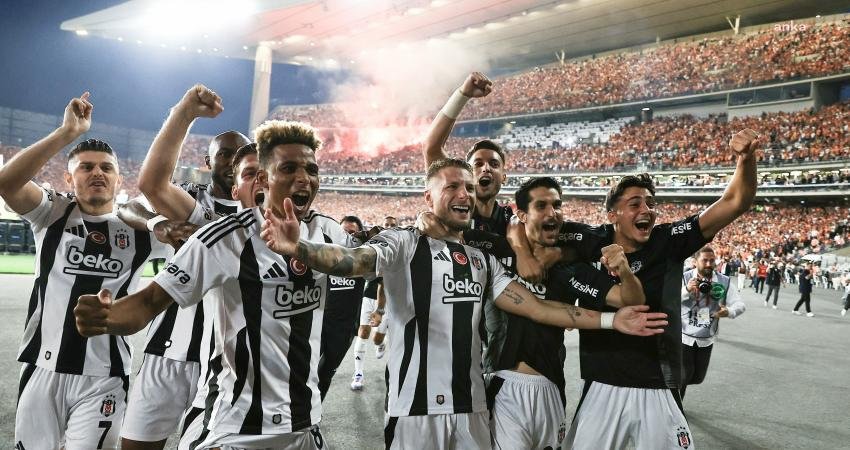 Galatasaray ve Beşiktaş sezonun ilk resmi maçına, Turkcell Süper Kupa karşılaşmasında