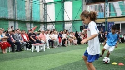 Silivri Belediyesi tarafından ilçede yaşayan öğrencilerin yaz tatilinde sporla iç