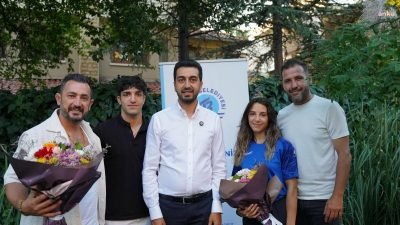 Tuzla Belediye Başkanı Eren Ali Bingöl, boks ve kickboks şampiyonu