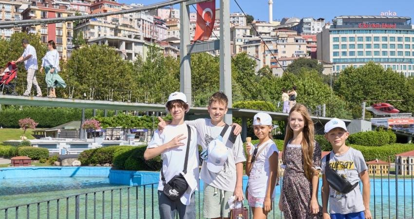İBB, kardeş şehir Ukrayna’nın Odessa kentinden çocukları bu yıl üçüncü