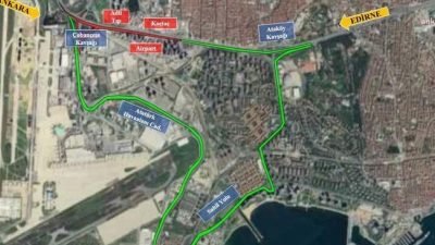 İstanbul Büyükşehir Belediyesi'nin (İBB), Yenibosna Metrobüs İstasyonu Yaya Üst Geçidi