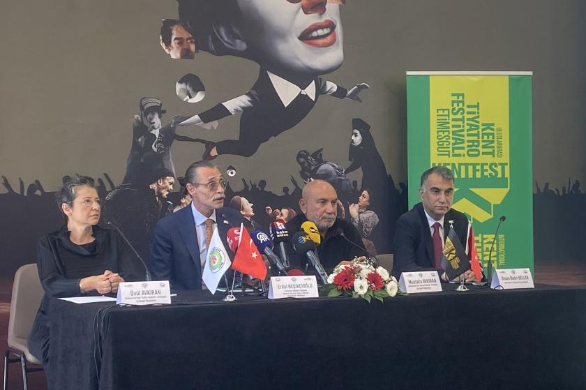 baskan-besikcioglu-uluslararasi-kent-tiyatro-festivali-etimesgut-tanitim-toplantisi-duzenledi