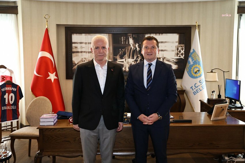 istanbul-valisi-gulden-silivri-belediye-baskani-balciogluna-ziyaret