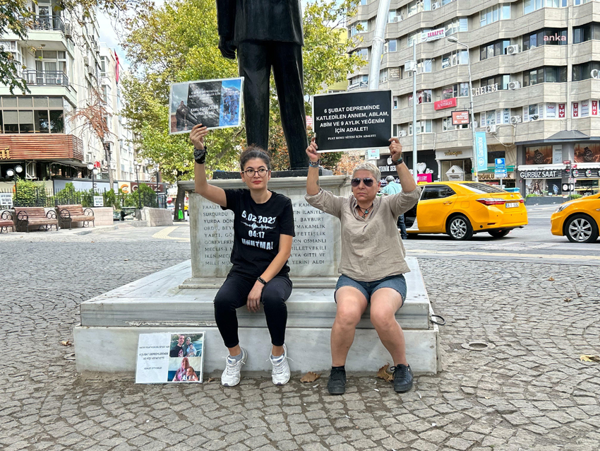 adalet-nobetini-kugulu-parkta-surduren-depremzede-done-kaya-cumhurbaskanindan-bakanliklarina-kadar-herkesi-adaletin-saglanmasi-icin-goreve-davet-ediyorum