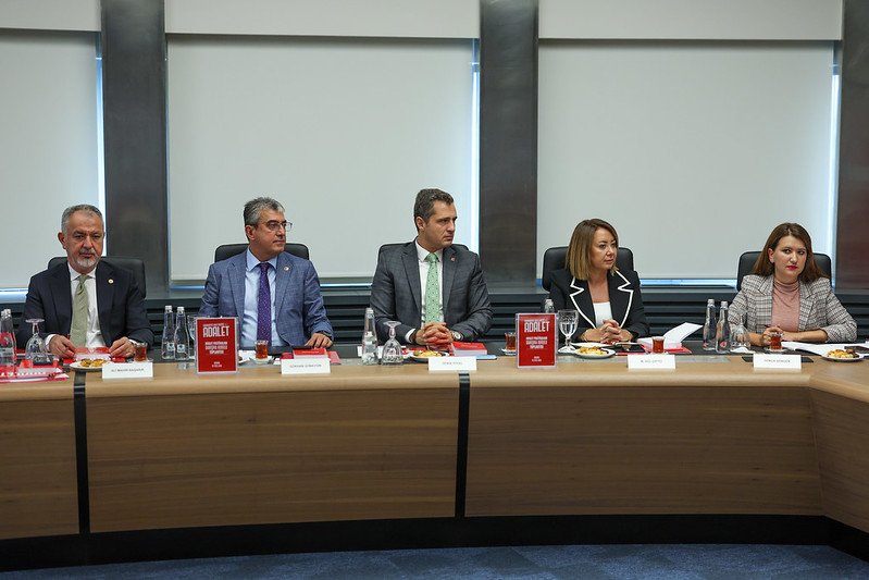chp-adalet-politikalari-danisma-kurulu-ozel-baskanliginda-toplandi