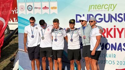 Tuzla ilçesindeki Balance Tuzla Spor Kulübü sporcuları Emre Karahan ve
