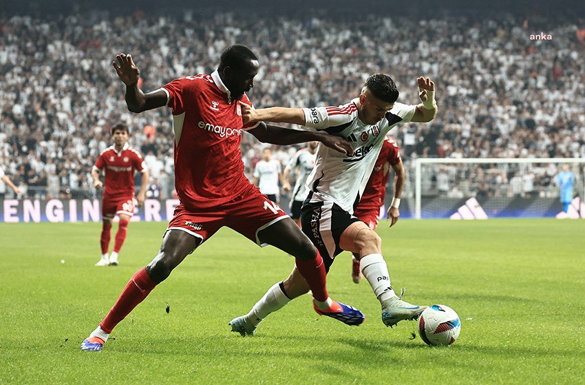 besiktas-sahasinda-net-global-sivasspor-2-0-maglup-etti