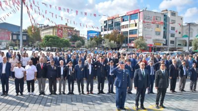 Esenyurt Belediye Başkanı Prof. Dr. Ahmet Özer, 19 Eylül Gaziler