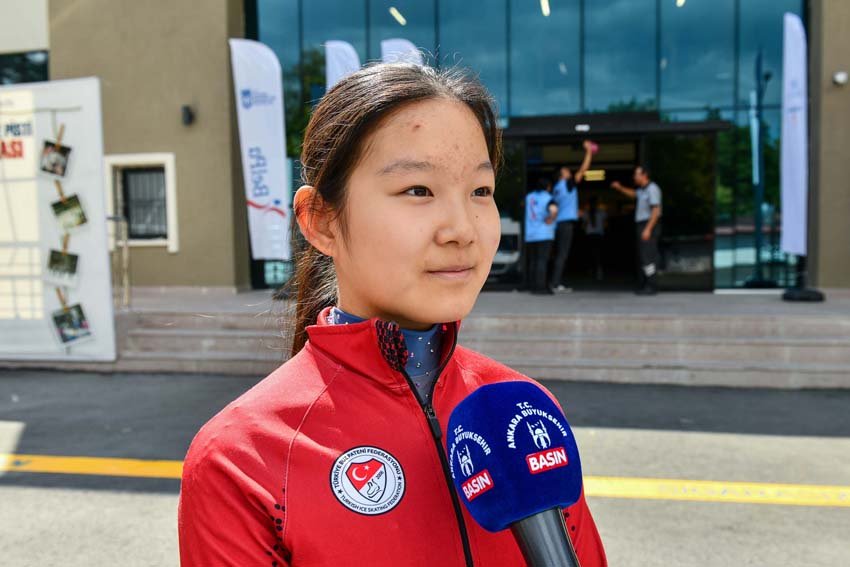 belpa-buz-pateni-tesisi-junior-grand-prix-ankaranin-antrenmanlarina-ev-sahipligi-yapti