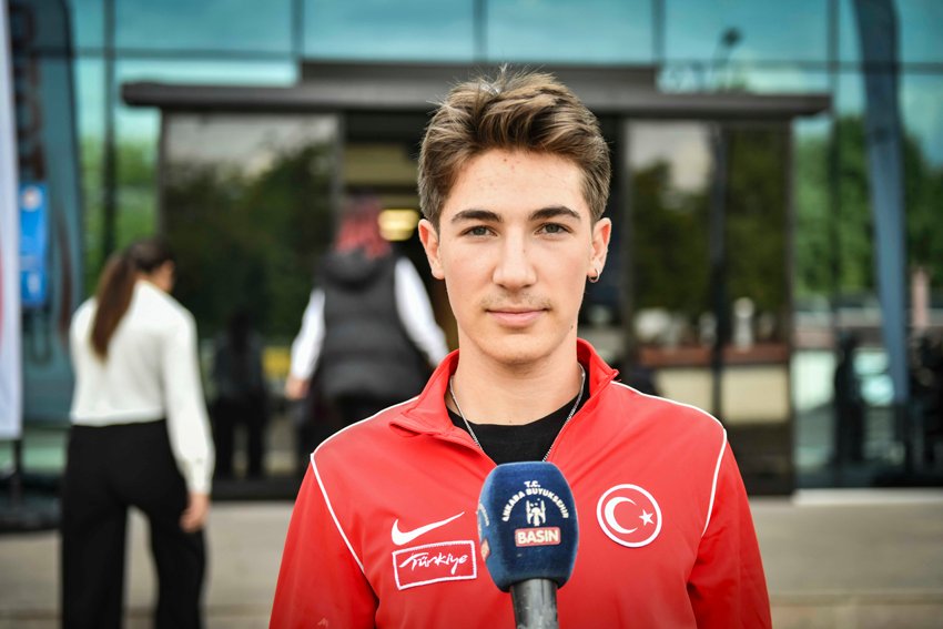 junior-grand-prix-ankaranin-antrenman-pisti-belpa-buz-pateni