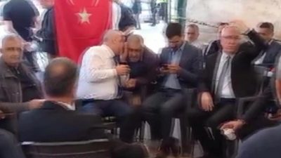 Iğdır Belediyesi'nin tasarruf tedbirleri kapsamında işten çıkardığı 204 belediye işçisinin