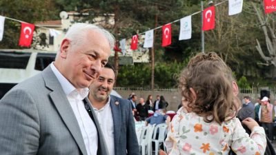 Beykoz Belediyesi’nin mahalle buluşmalarının 18’incisi, Dereseki Mahallesi’nde düzenlendi. Toplantıda, mahallenin