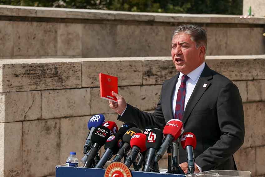 CHP Grup Başkanvekili Murat Emir, partisinin yaptığı başvuruyla Gezi Parkı