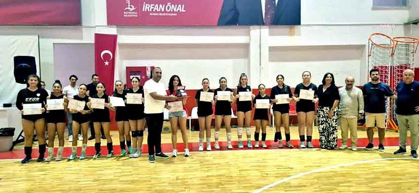 bayraklida-9-eylul-voleybol-turnuvasi