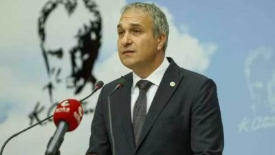 CHP Genel Başkan Yardımcısı Suat Özçağdaş, Burdur’da düzenlenen “Eğitim Buluşması”nda;