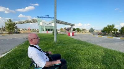 CHP Balıkesir Milletvekili Serkan Sarı, Balıkesir Merkez Havalimanı’nın yaklaşık 6