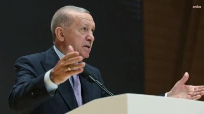 Cumhurbaşkanı Recep Tayyip Erdoğan, Azerbaycan Cumhurbaşkanı İlham Aliyev ile bir