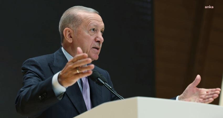 Cumhurbaşkanı Recep Tayyip Erdoğan, Azerbaycan Cumhurbaşkanı İlham Aliyev ile bir