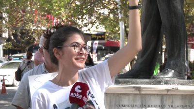 Kahramanmaraş merkezli 6 Şubat depremlerinde Antakya'da Fuat Koku Sitesi'nde ailesini