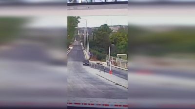 Edirne Valiliği, İpsala Gümrük Kapısı'nda motosikletli bir sürücüyü yaralayıp, polise