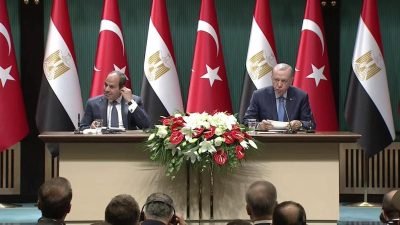 Cumhurbaşkanı Recep Tayyip Erdoğan, Mısır Cumhurbaşkanı Abdülfettah es-Sisi ile ortak basın
