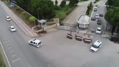 İçişleri Bakanı Ali Yerlikaya, 17 ilde FETÖ’ye yönelik düzenlenen “KISKAÇ-27”