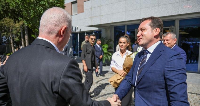 İstanbul Valisi Davut Gül, Silivri Belediye Başkanı Bora Balcıoğlu’nu ziyaret