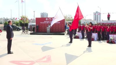 ATA Eğitim Merkezi’nde düzenlenen İtfaiye Eri Yemin Töreni'ne katılan Mersin