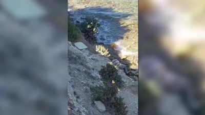 İzmir’in Çeşme ilçesinde, balık tutmak için Sakızlı Koyu’na giden ve