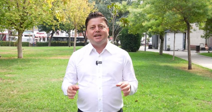 Kadıköy Belediyesi, kırtasiye ürünlerindeki fiyat artışı nedeniyle ilçede eğitim görmeye