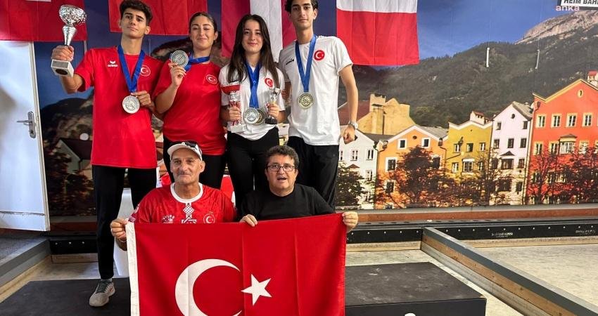 Kahramankazan Belediyespor Kulübü A Milli Bocce Takımı sporcuları Eylül Cömertoğlu