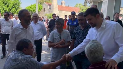 Haciz işlemleri dolayısıyla makam koltuğu alınan Tarsus Belediye Başkanı Ali