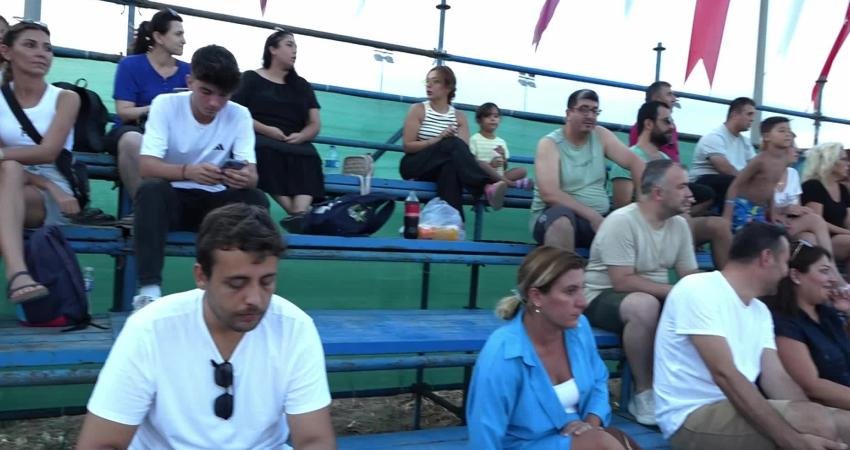 Manavgat Belediyesi’nin bu yıl 8'incisini düzenlediği Plaj Voleybolu Halk Turnuvası,