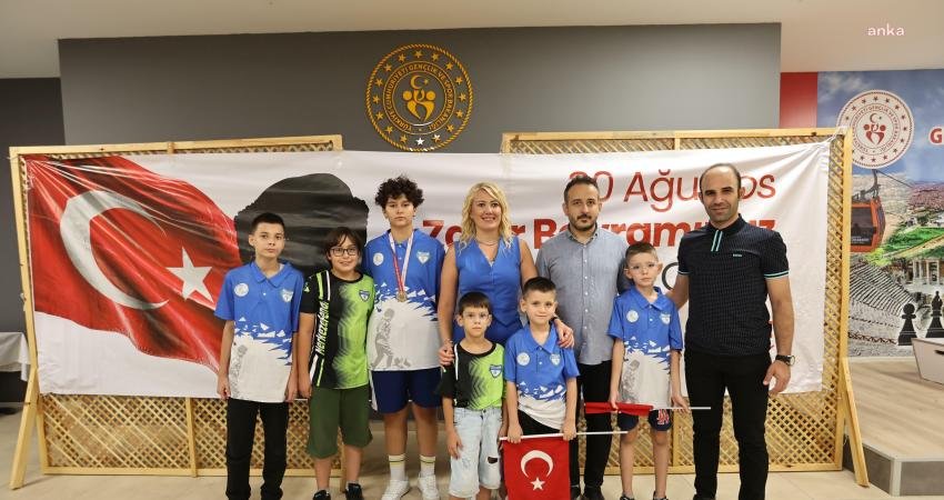 Merkezefendi Belediyesi tarafından düzenlenen 30 Ağustos Zafer Bayramı Spor Turnuvaları