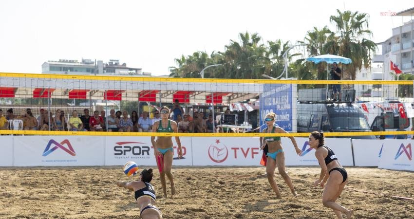 Mersin Büyükşehir Belediyesi’nin Türkiye Voleybol Federasyonu iş birliğinde gerçekleştirdiği ‘Bioderma
