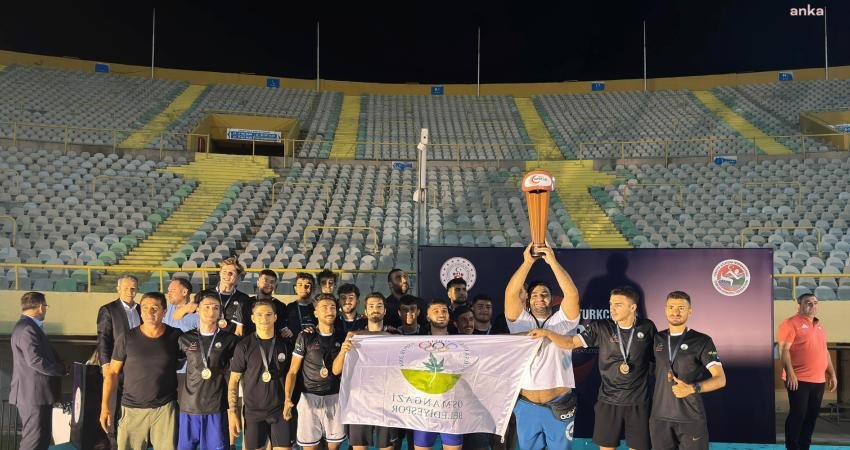 Osmangazi Belediyespor Kulübü, atletizmde sezonun önemli organizasyonlarından olan Turkcell Süper