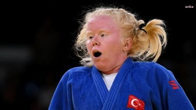 Paris 2024 Paralimpik Oyunları'nda kadınlar J2 48 kilogramda para judocu