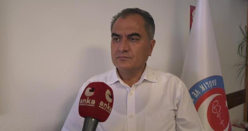 Birlik Sağlık Sen Genel Başkanı Doğruyol: “Sağlık Bakanlığı çalışanları maalesef sahipsiz kalmış ve ortaya atılmış durumdadır” Birlik Sağlık Sen Genel Başkanı Ahmet Doğruyol, sağlık çalışanlarına yönelik