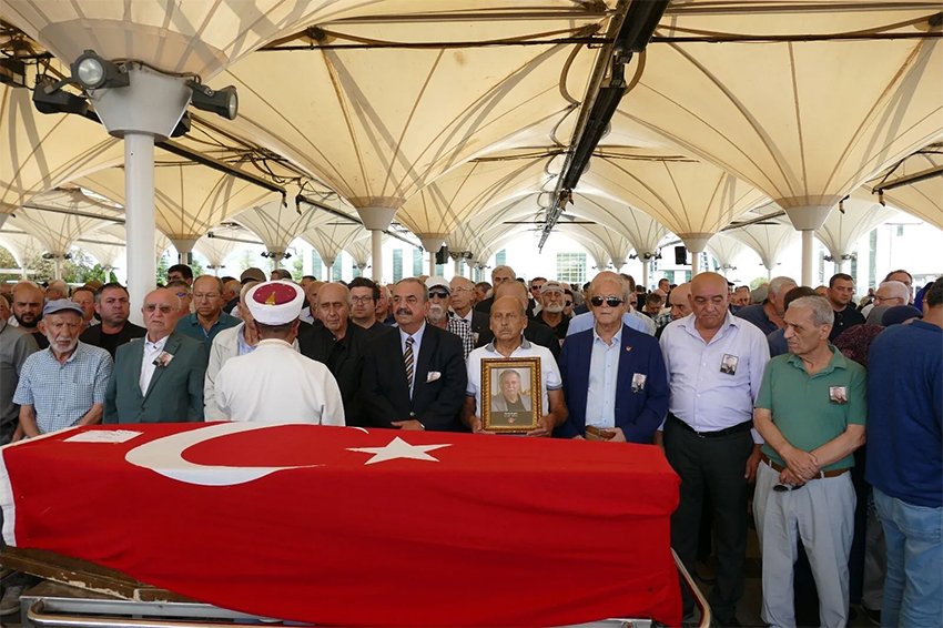 gazeteciler-cemiyeti-baskan-vekili-savas-kiratli-son-yolculuguna-ugurlandi