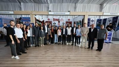 Yenikapı Etkinlik Alanı’nda gerçekleştirilen Sivas Kültür Buluşmaları'nda vatandaşlarla bir araya