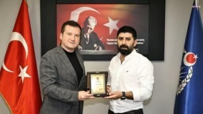 Silivri Belediye Başkanı Bora Balcıoğlu, Silivri Türk Kızılayı’nı ziyaretinde, "Silivri