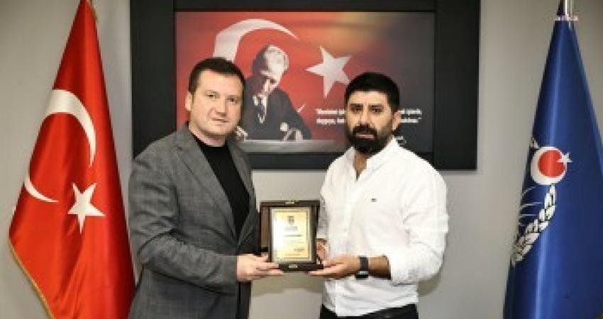 Silivri Belediye Başkanı Bora Balcıoğlu, Silivri Türk Kızılayı’nı ziyaretinde, "Silivri